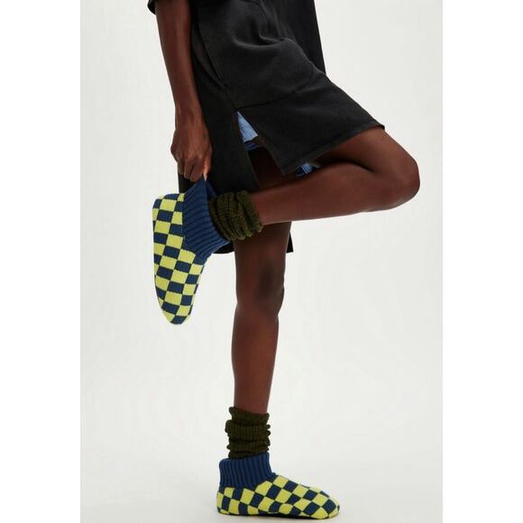 Free People Faux Fur Sleepover Booties 7 Socks Blue Yellow Checkered Cozy - Picture 8 of 9